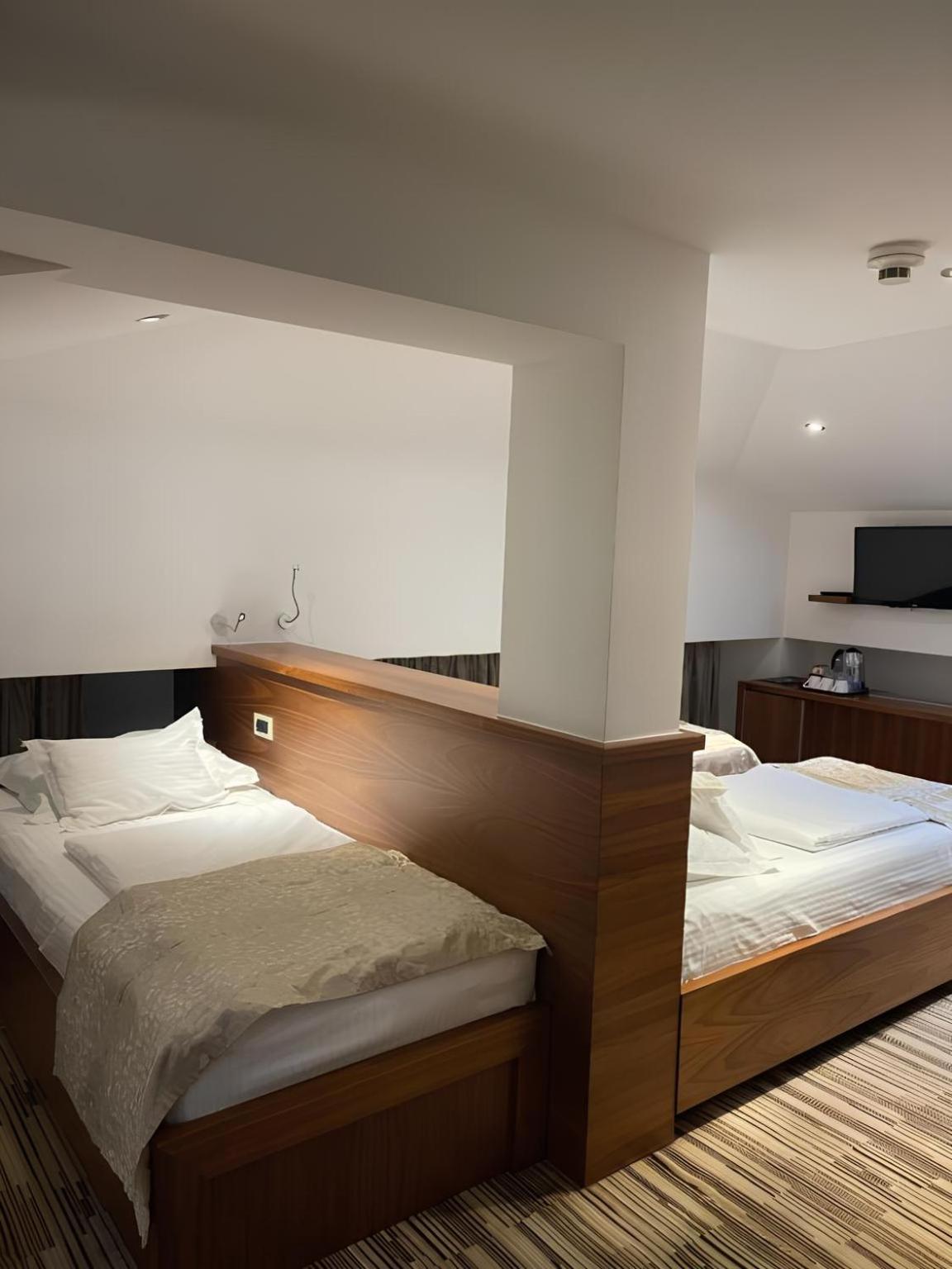 Hotel Bistrik Exclusive Сараево Екстериор снимка